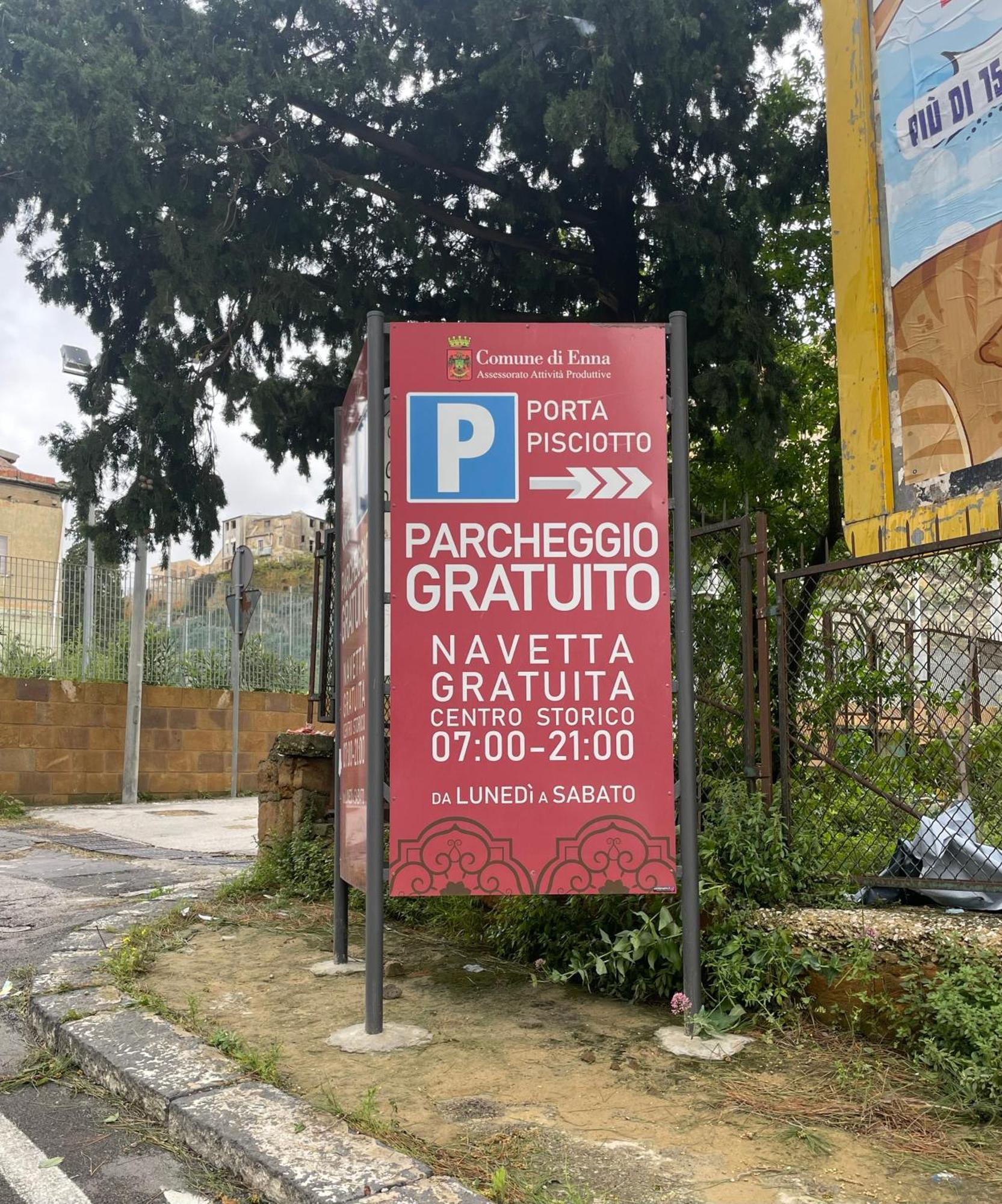 La Casa Sulla Piazza Apartment เอนนา ภายนอก รูปภาพ
